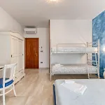 Tallyho Bed & Breakfast Salve